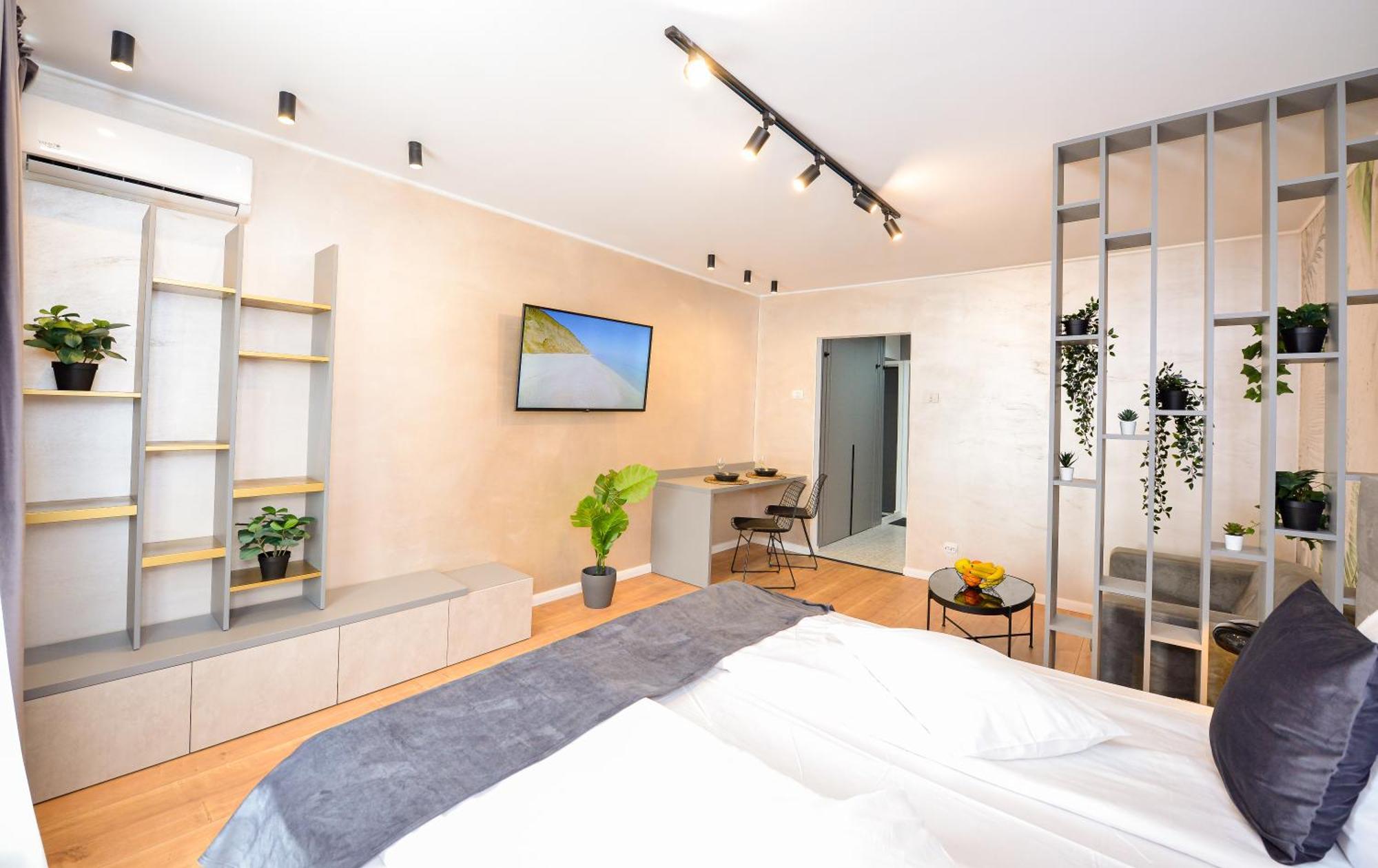 Tower By Grand Accommodation Bucarest Esterno foto